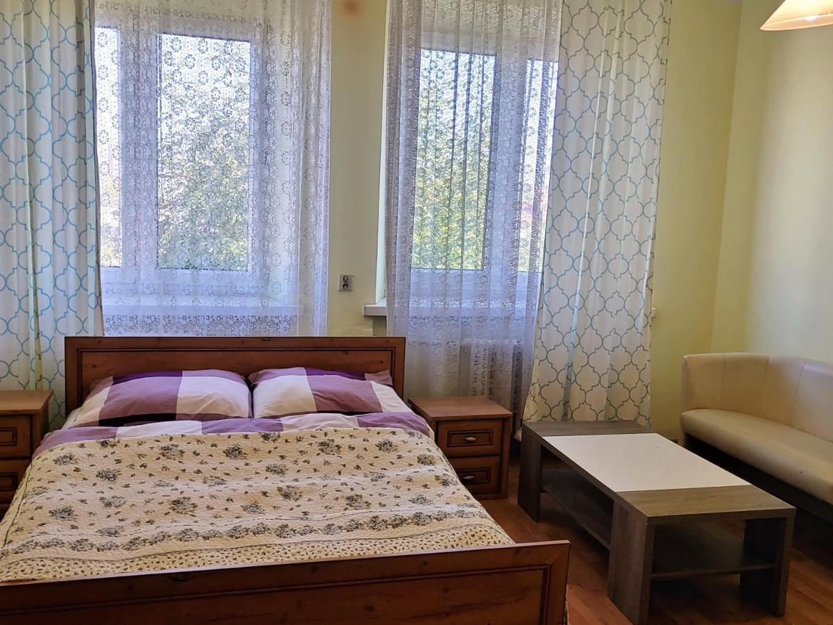 Hostel Omega Жешов Екстериор снимка